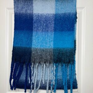 Blue Gradient Wool Scarf